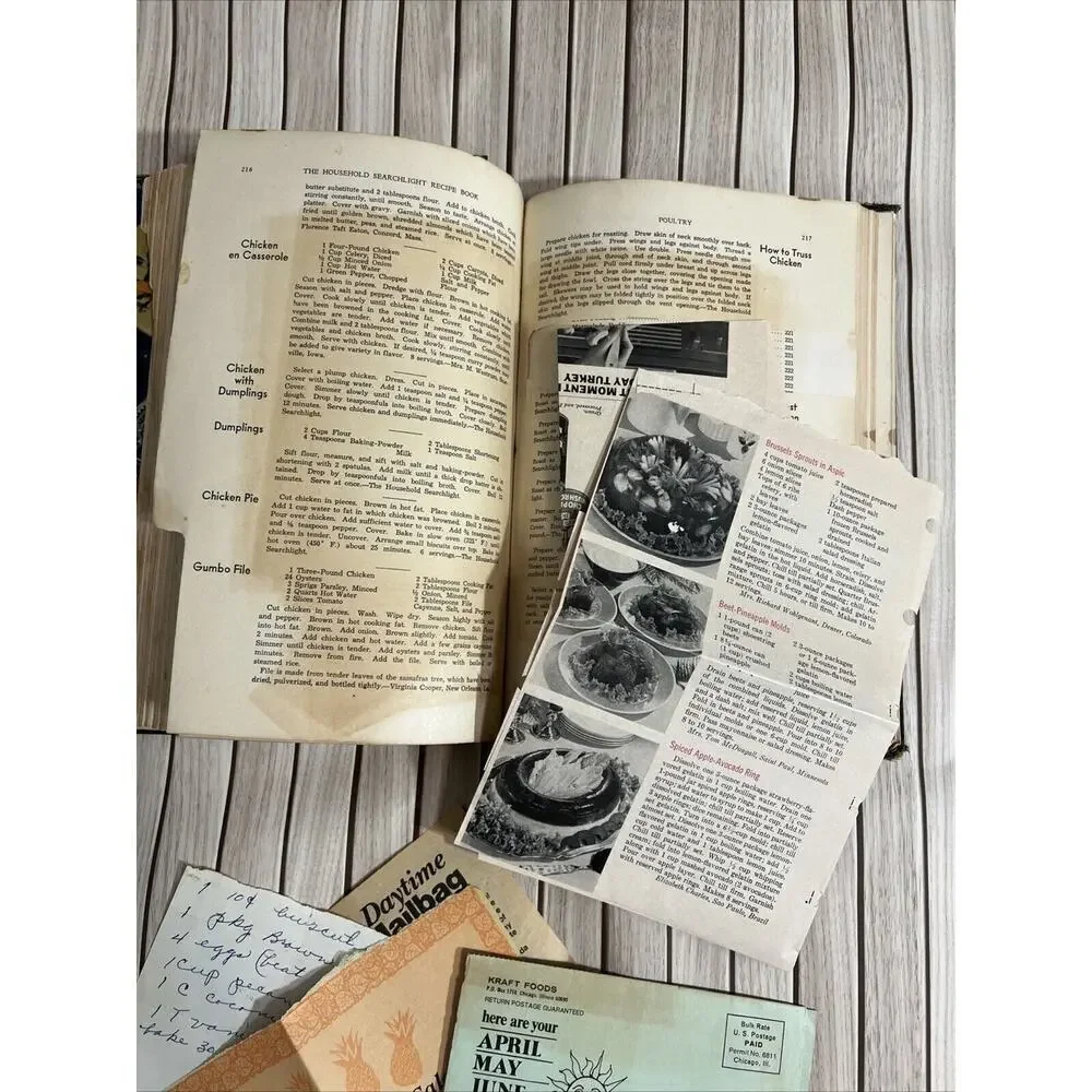 Vtg SEARCHLIGHT RECIPE COOKBOOK By Household Magazine‎ 1946 Handwritten Recipes
